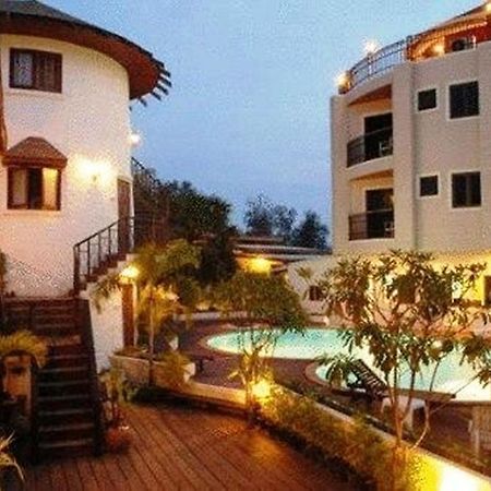 Boat Lodge Resort Хуахін Екстер'єр фото